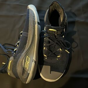 Steph Curry 6 international Boulevard men’s